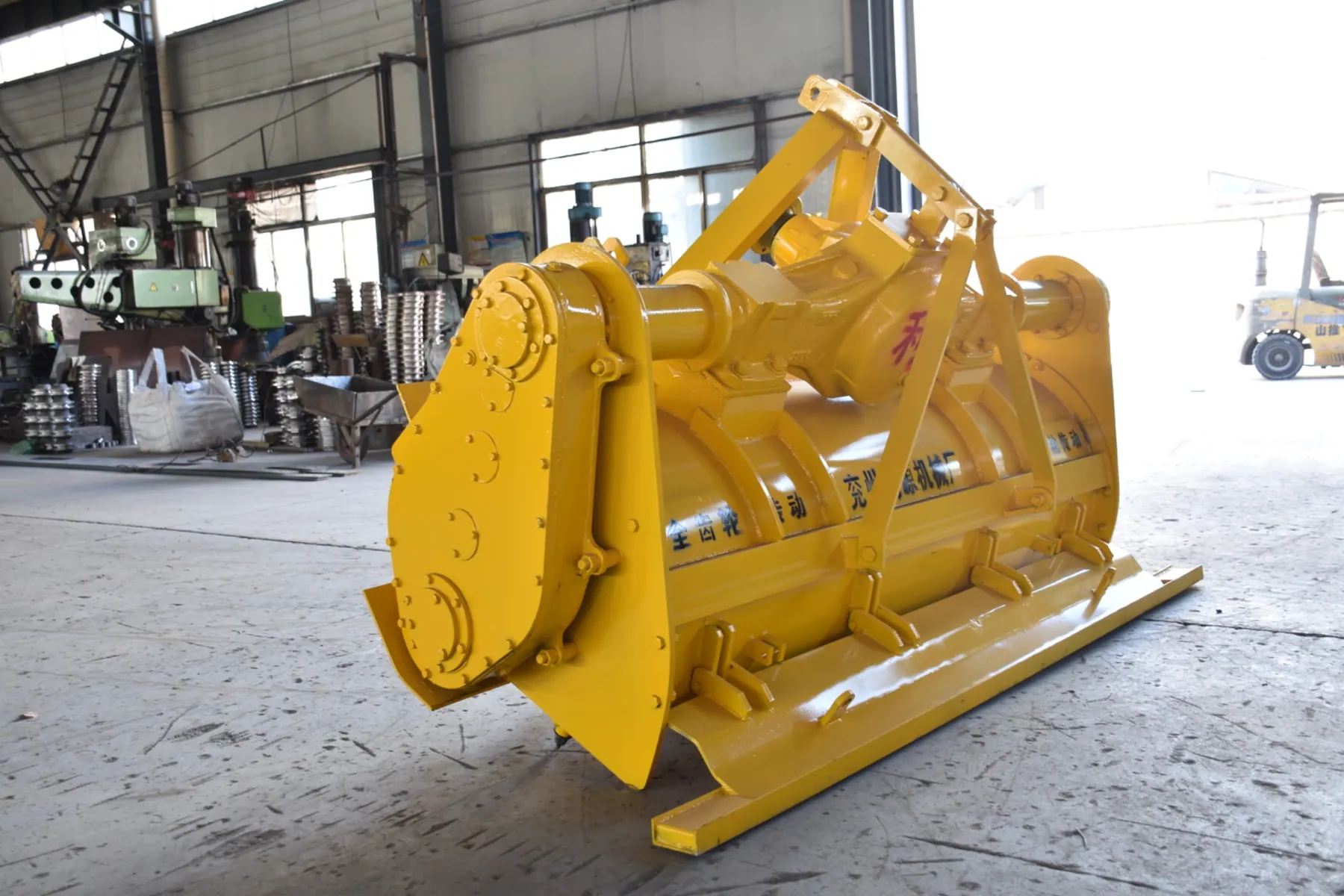 Soil mixing equipment